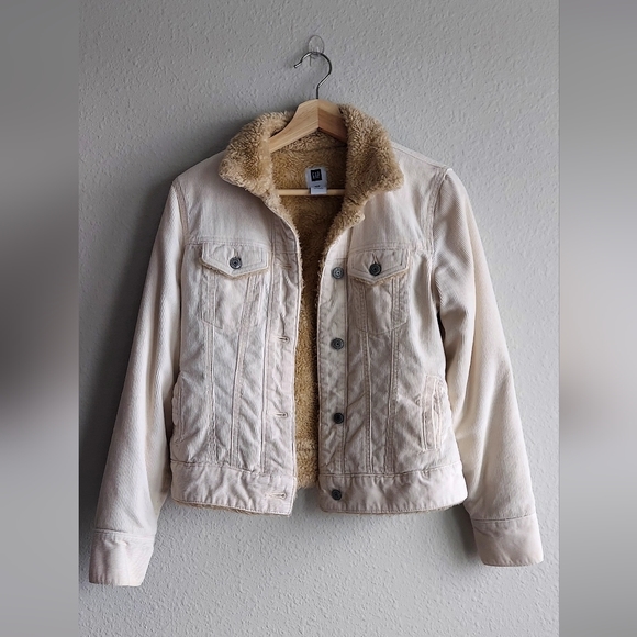 GAP Jackets & Blazers - GAP Cream Corduroy Coat Sherpa Lined Trucker Jacket Style Womens